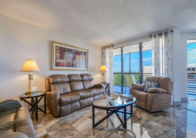 3rd image of 7100 Radice Ct, Lauderhill, FL 33319