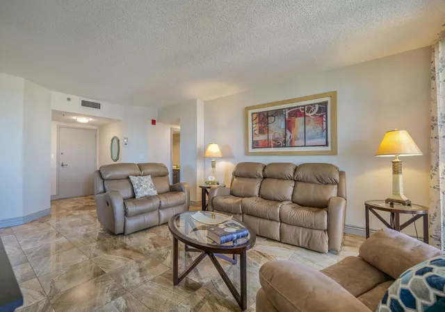 5th image of 7100 Radice Ct, Lauderhill, FL 33319