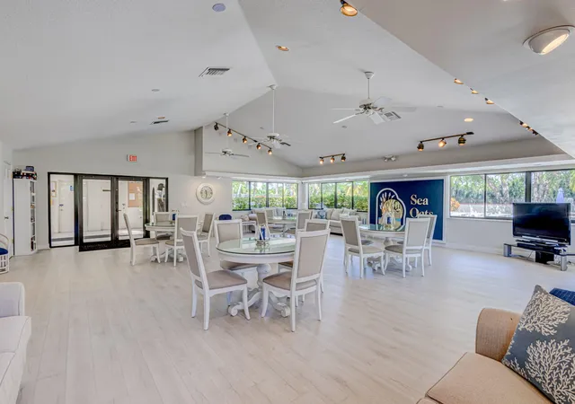 2nd image of 301 Sea Oats Dr, Juno Beach, FL 33408