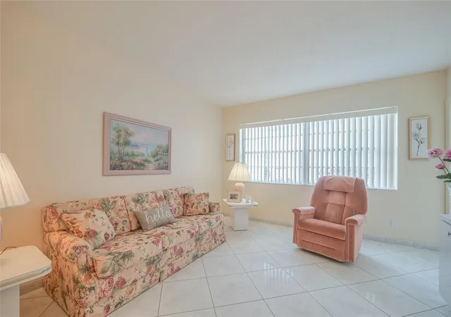 4th image of 3431 Nw 50Th Ave, Lauderdale Lakes, FL 33319