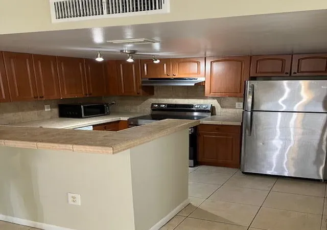 2nd image of 1727 Village Blvd #111, West Palm Beach, FL 33409 | MLS# B26001030