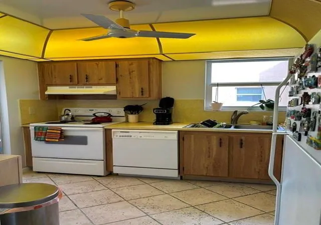 Homes for sale in Margate, FL | 6770 Royal Palm Blvd #301, Margate, FL 33063 | MLS# B26001171