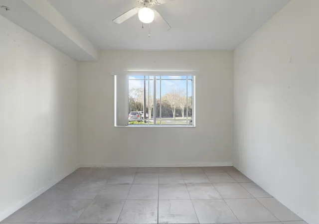 Homes for sale in Port St Lucie, FL | 181 Sw Palm Dr #103, Port St Lucie, FL 34986 | MLS# B26001173