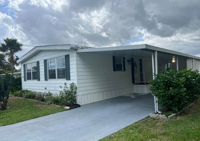 2nd image of 6741 Nw 44th Wy Nw #T-08, Coconut Creek, FL 33073 | MLS# B26001200
