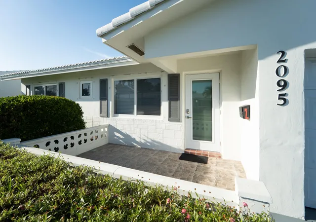 2nd image of 2095 Sw 14 Ave Sw, Boynton Beach, FL 33426 | MLS# B26001039