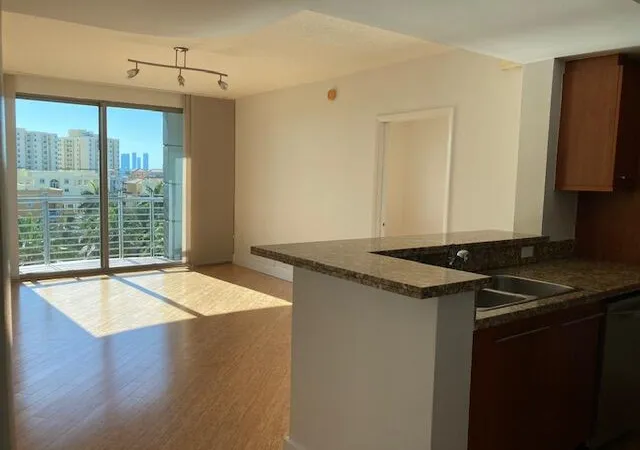 1st image of 110 Washington Ave #1717, Miami Beach, FL 33139 | MLS# B26001595