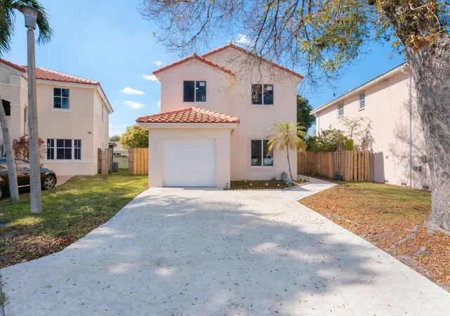 1st image of 6363 Seagrape Cir, Margate, FL 33063 | MLS# B26001651