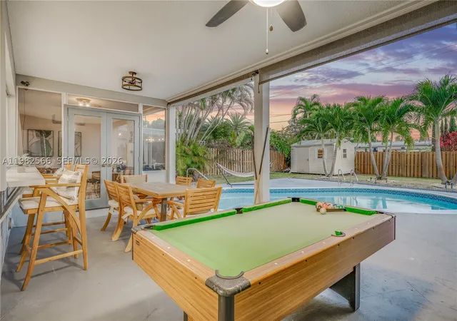 27th image of 4212 Van Buren St, Hollywood, FL 33021 | MLS# A11982566