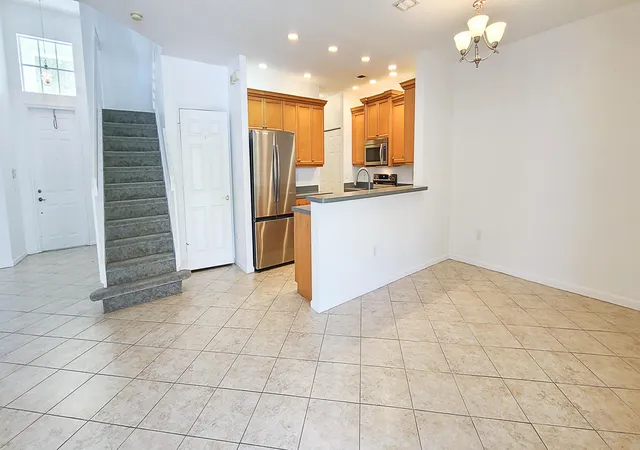 3rd image of 9861 Woodworth Ct, Wellington, FL 33414 | MLS# B26001804