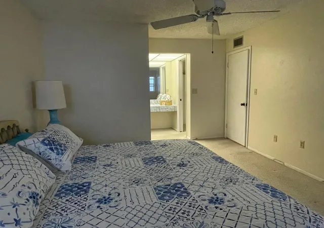 5th image of 4629 Poinciana St #Apt 409, Lauderdale By The Sea, FL 33308 | MLS# B26001812