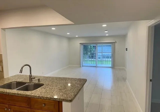 5th image of 7605 Nw 5Th Ct Nw #208, Margate, FL 33063 | MLS# B26001857