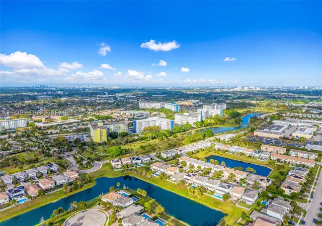 Homes for sale in Hollywood, FL | 4350 Hillcrest Dr #200, Hollywood, FL 33021 | MLS# A11981183