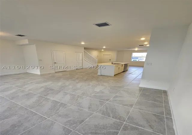 Photo 4 of House for sale at 1148 Se 2Nd St, Homestead, FL 33034 | MLS# A11982910 | Listing updated on 2026-08-26