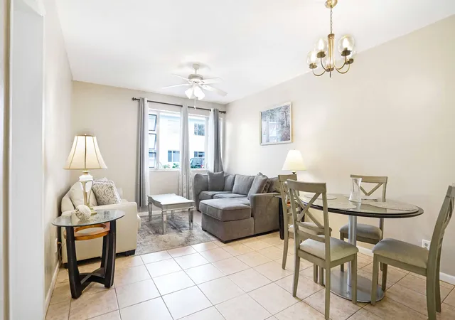 3rd image of 412 S Cypress Rd, Pompano Beach, FL 33060