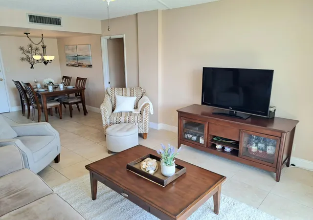 5th image of 777 S Federal Hwy #Rp403, Pompano Beach, FL 33062 | MLS# B26002173