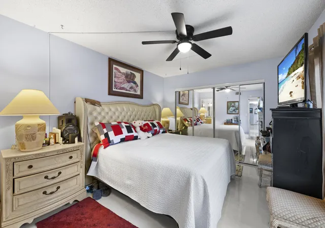 3rd image of 2317 Sw 81St Ter #3, North Lauderdale, FL 33068 | MLS# B26002180