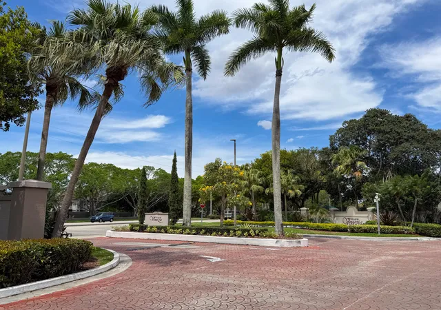 2nd image of 9780 Nob Hill Ct #9780, Sunrise, FL 33351 | MLS# B26002297