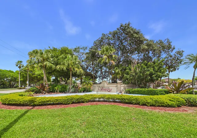 4th image of 9780 Nob Hill Ct #9780, Sunrise, FL 33351 | MLS# B26002297