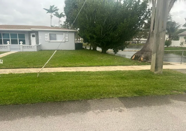 5th image of 4680 Nw 39Th St, Lauderdale Lakes, FL 33319 | MLS# B26002456