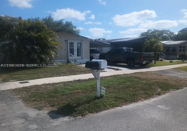 Photo 2 of Manufactured home for sale at 3024 Sw 51st St, Fort Lauderdale, FL 33312 | MLS# A11983026 | Listing updated on 2026-03-16