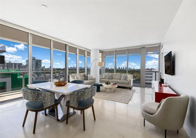 3rd image of 3737 Collins Ave #S-803, Miami Beach, FL 33140 | MLS# A11983354
