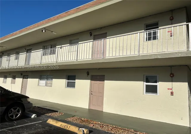 Homes for sale in Margate, FL | 609 S State Rd 7, Margate, FL 33068