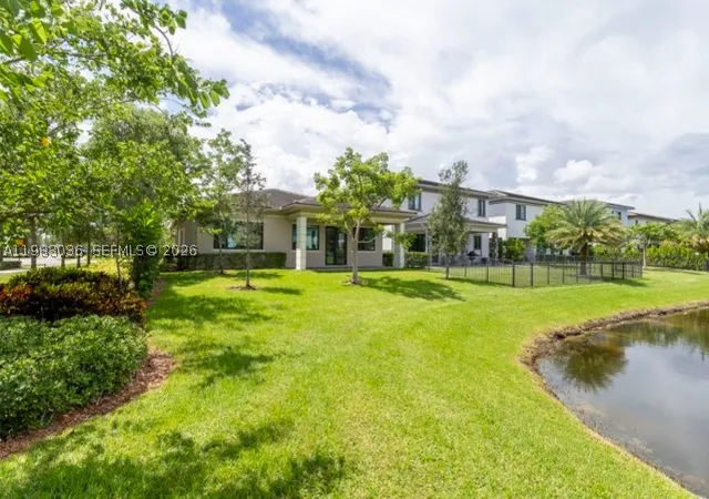 Homes for sale in Parkland, FL | 10705 Pacifica Way, Parkland, FL 33076 | MLS# A11983036