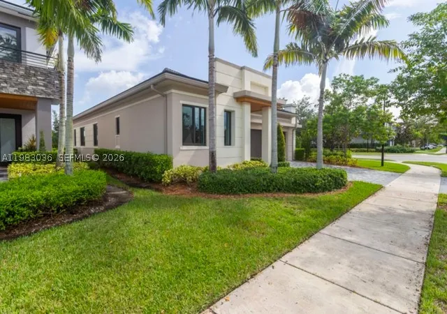 Homes for sale in Parkland, FL | 10705 Pacifica Way, Parkland, FL 33076 | MLS# A11983036