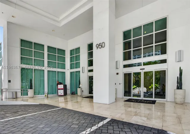 Photo 3 of Condo for sale at 950 Brickell Bay Dr #4100, Miami, FL 33131 | MLS# A11983675 | Listing updated on 2026-10-08