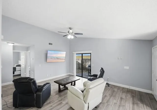 Homes for sale in Vero Beach, FL | 2890 1St Pl, Vero Beach, FL 32968 | MLS# B26002871