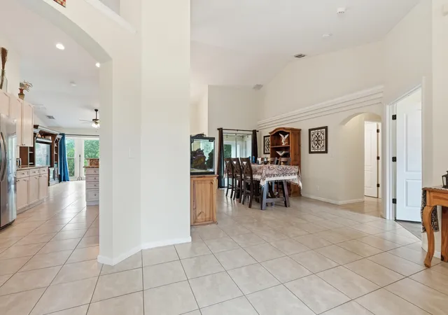 5th image of 15327 64Th Pl N, Loxahatchee, FL 33470 | MLS# B26002991