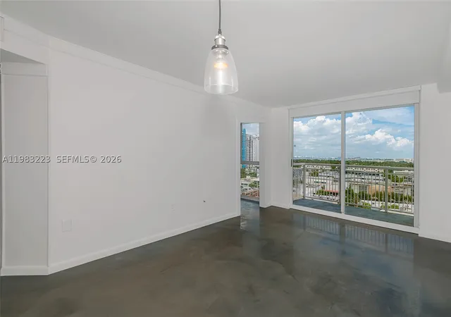 3rd image of 1688 W Ave, Miami Beach, FL 33139