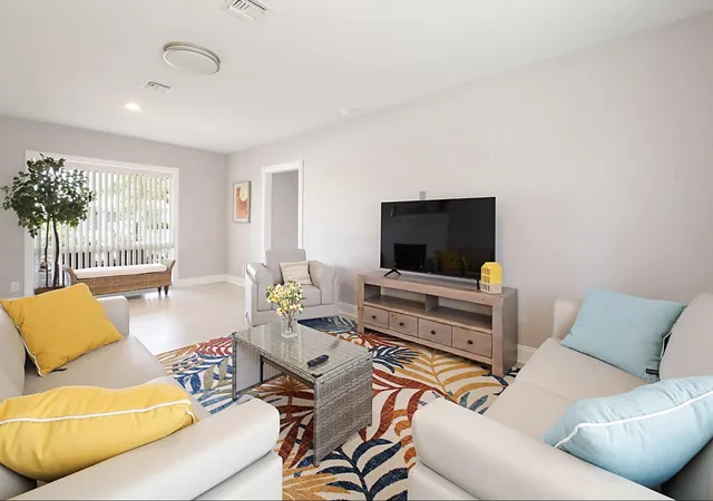 2nd image of 2740 Se 1st Ct, Pompano Beach, FL 33062 | MLS# B26003016