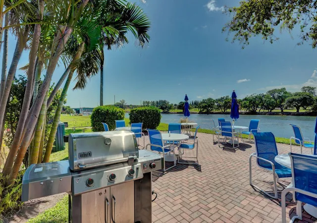 Homes for sale in North Palm Beach, FL | 336 Golfview Rd #203, North Palm Beach, FL 33408 | MLS# B26003198