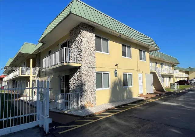 Photo 1 of Condo for sale at 505 Nw 177th St #212, Miami Gardens, FL 33169 | MLS# A11984669 | Listing updated on 2026-09-28