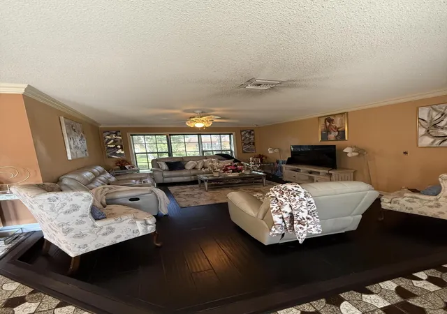 4th image of 511 Sw 63Rd Ter, Margate, FL 33068 | MLS# B26004027
