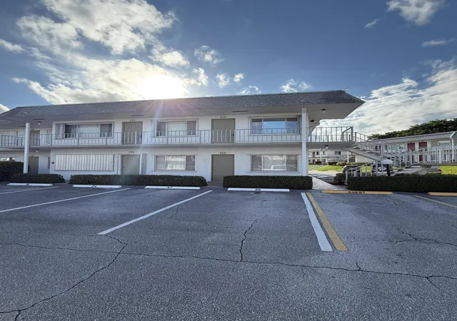 1st image of 3160 Lake Osborne Dr #112, Lake Worth Beach, FL 33461 | MLS# B26004039