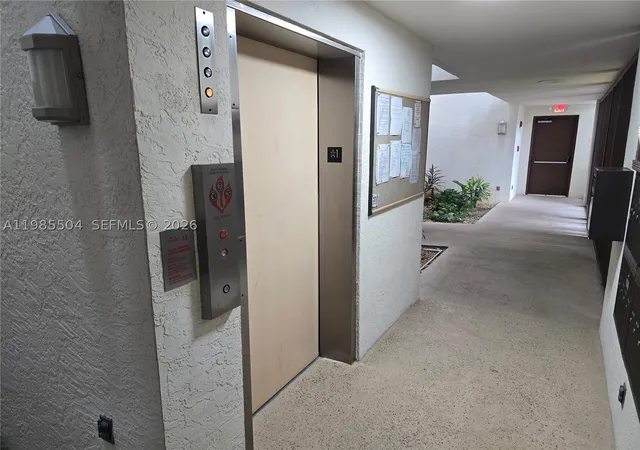 5th image of 166 Se St Lucie Blvd # Un #D-203, Stuart, FL 34996 | MLS# A11985504