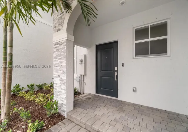 Photo 2 of Townhouse for sale at 16281 Sw 292nd St, Homestead, FL 33033 | MLS# A11982958 | Listing updated on 2026-10-06