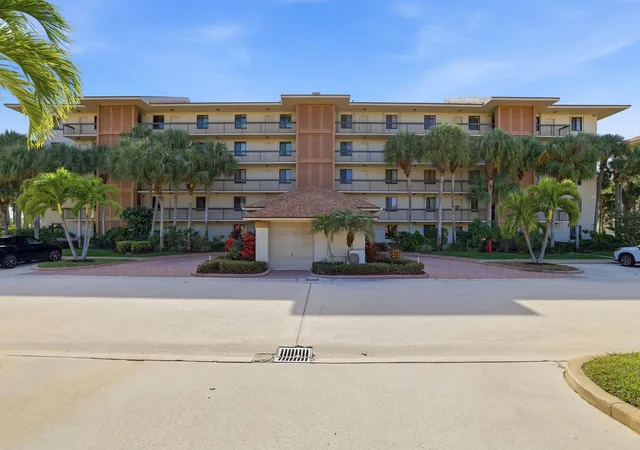 17th image of 2101 Marina Isle Wy #404, Jupiter, FL 33477 | MLS# B26004159