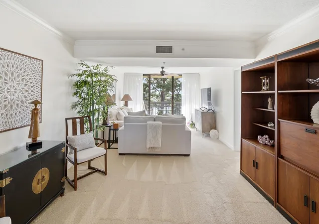 4th image of 2101 Marina Isle Wy #404, Jupiter, FL 33477 | MLS# B26004159
