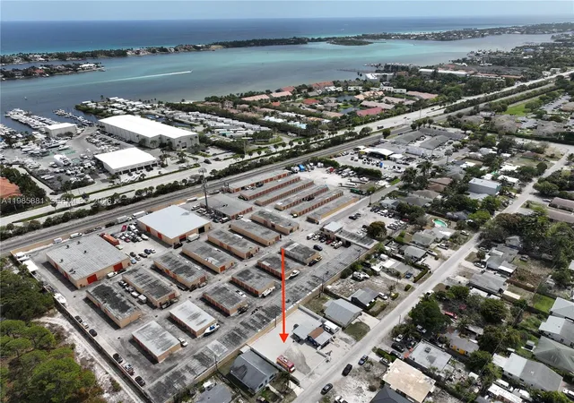 Homes for sale in Hypoluxo, FL | 7772 Loomis St, Hypoluxo, FL 33462 | MLS# A11985881