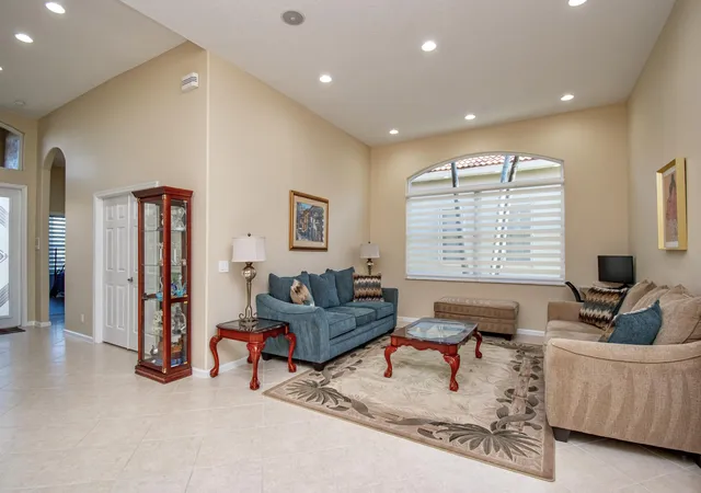2nd image of 7080 Demedici Cir #7080, Delray Beach, FL 33446 | MLS# B26004413