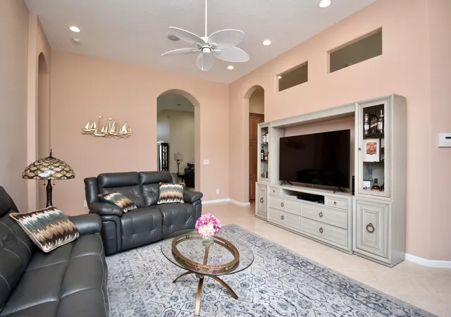 50th image of 7080 Demedici Cir #7080, Delray Beach, FL 33446 | MLS# B26004413