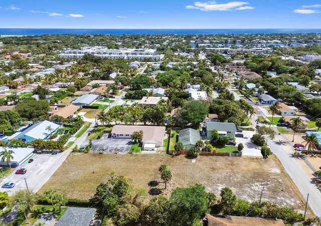 5th image of 1955 Juno Rd, North Palm Beach, FL 33408 | MLS# B26004510