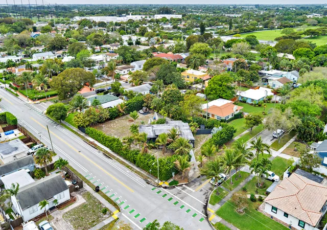 4th image of 6301 Lake Ave, West Palm Beach, FL 33405 | MLS# B26004529