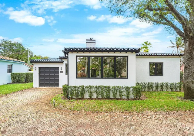2nd image of 1617 Adams St, Hollywood, FL 33020 | MLS# B26004614
