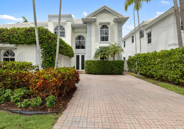64th image of 24 Grand Bay Estates Cir, Key Biscayne, FL 33149 | MLS# B26004621