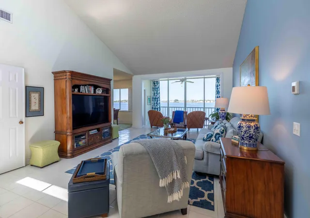 3rd image of 12356 Harbour Ridge Blvd, Palm City, FL 34990 | MLS# B26004622