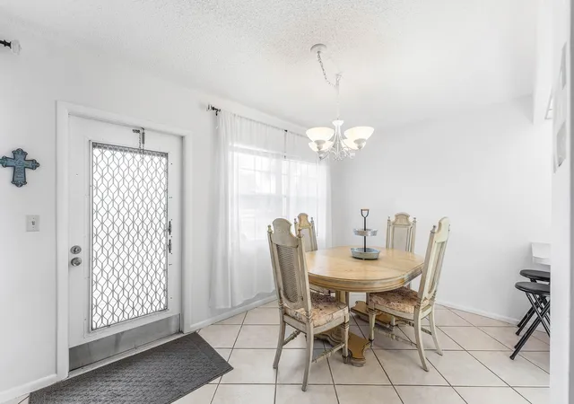 4th image of 2016 Ventnor Crescent, Deerfield Beach, FL 33442